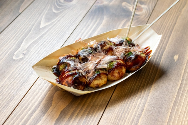 Ikenaga Ironworks Takoyaki Plate Pan 14 Holes Gas cooktops Use Cast Iron Plate with wood grip