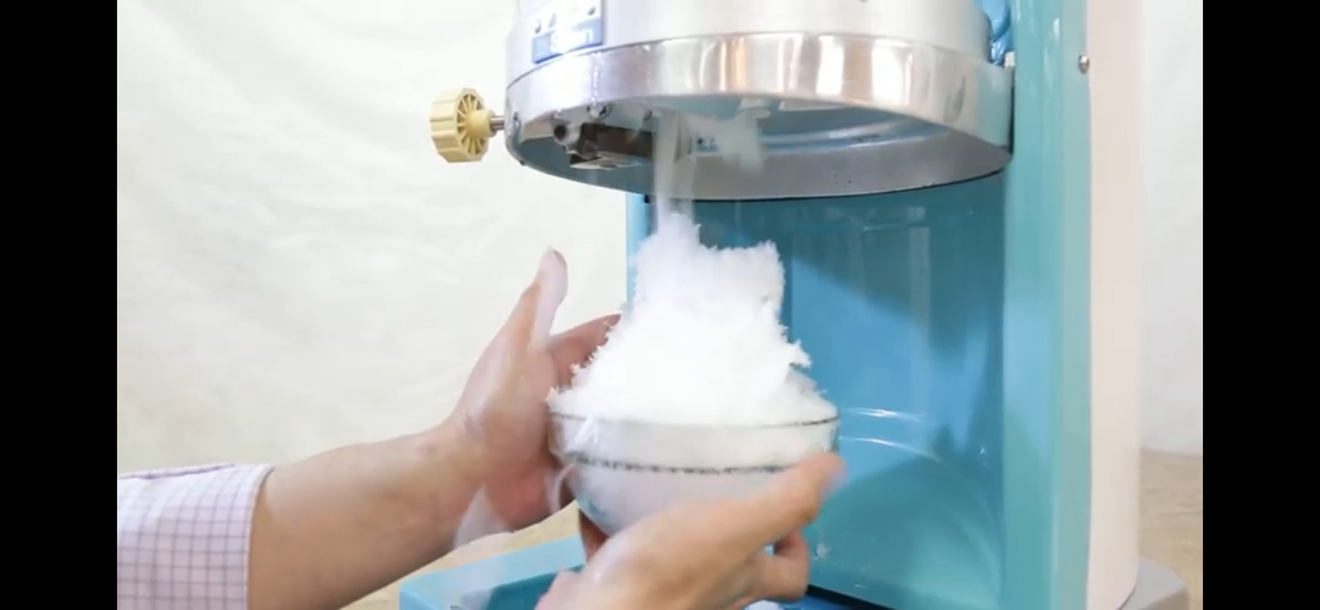 SWAN SI-100E KAKIGORI Japanese Shaved Ice Maker Electric Machine Block Ice Snow Cone Hawaiian 115V 220/240V