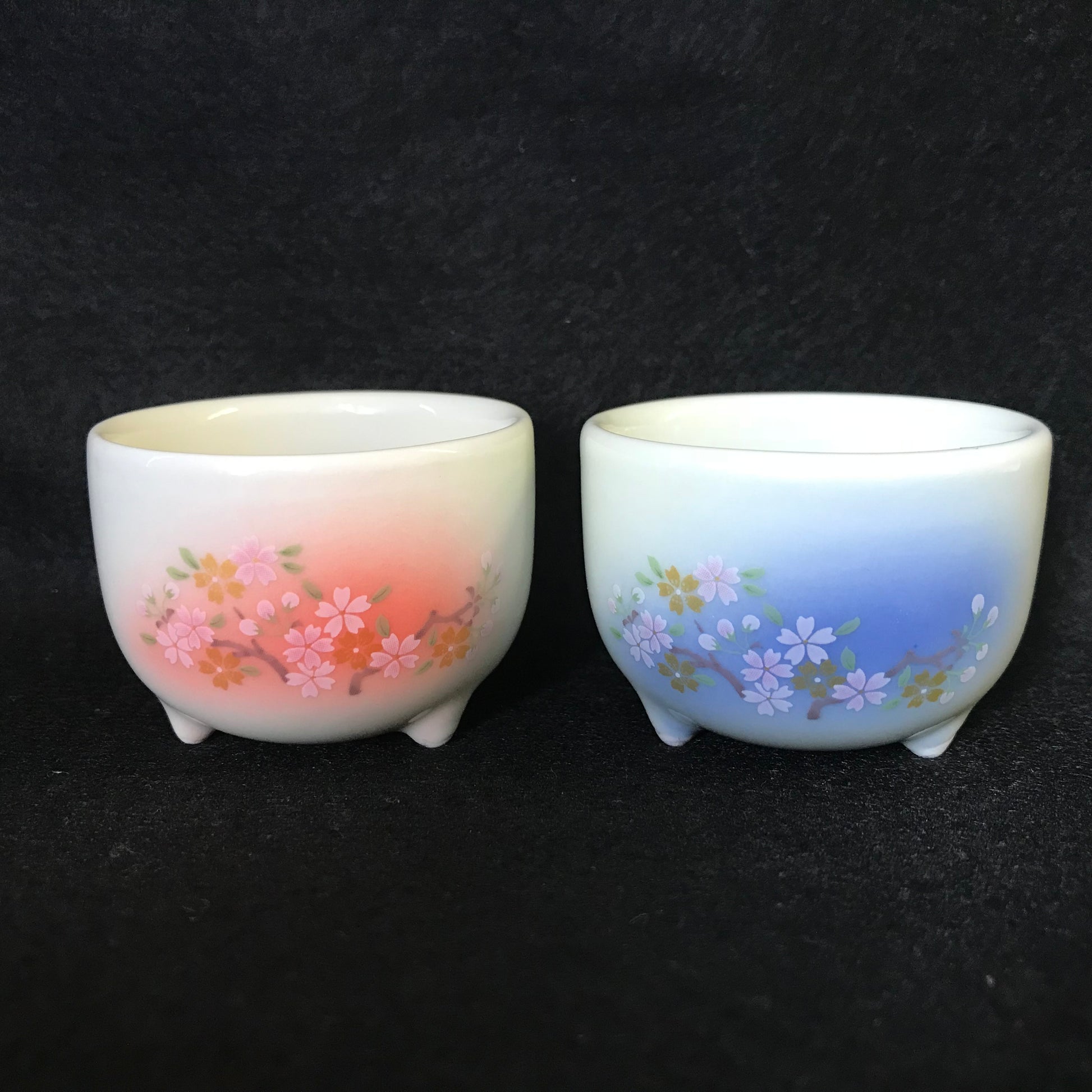 ARITA Fuji Sake Cup Tripod Pair Set YAMASE Pottery - JAPANESE GIFTS 