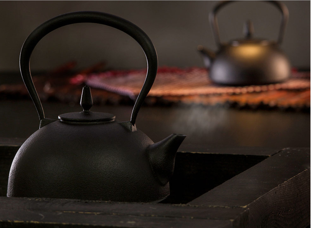 Japanese High Quality Cast Iron Teapot Induction Cooker Kettle